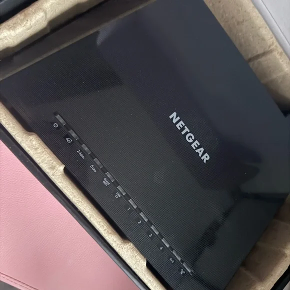 NETGEAR Nighthawk Black Smart WiFi Router - Picture 2 of 3